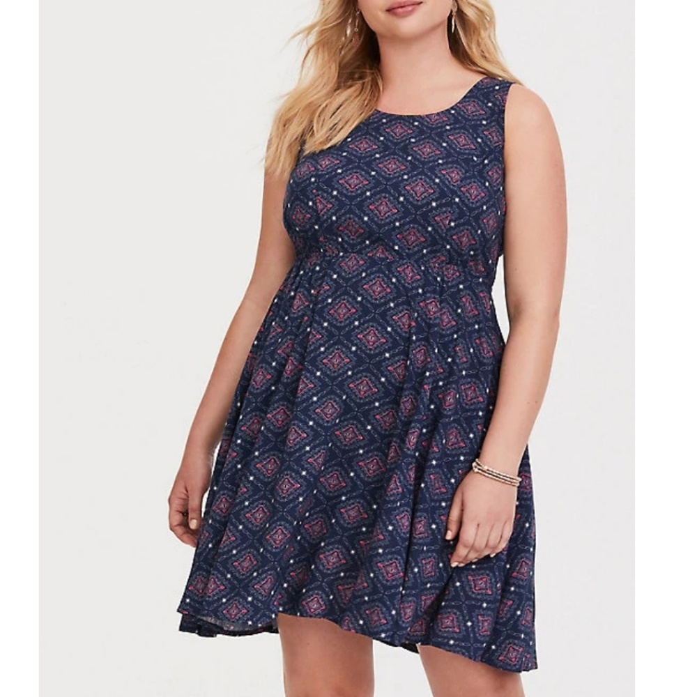 Torrid Plus Size Medallion Tieback Challis dress